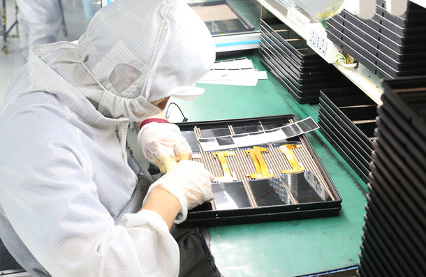 TFT-LCD液晶屏的應(yīng)用領(lǐng)域：探索科技與生活的無縫連接